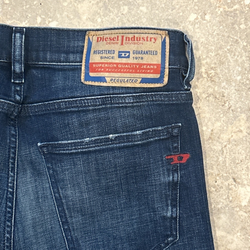 Diesel 2019 D-Strukt Jeans Mens 29x30 Blue Denim 5 Pocket Slim Contemporary Fade